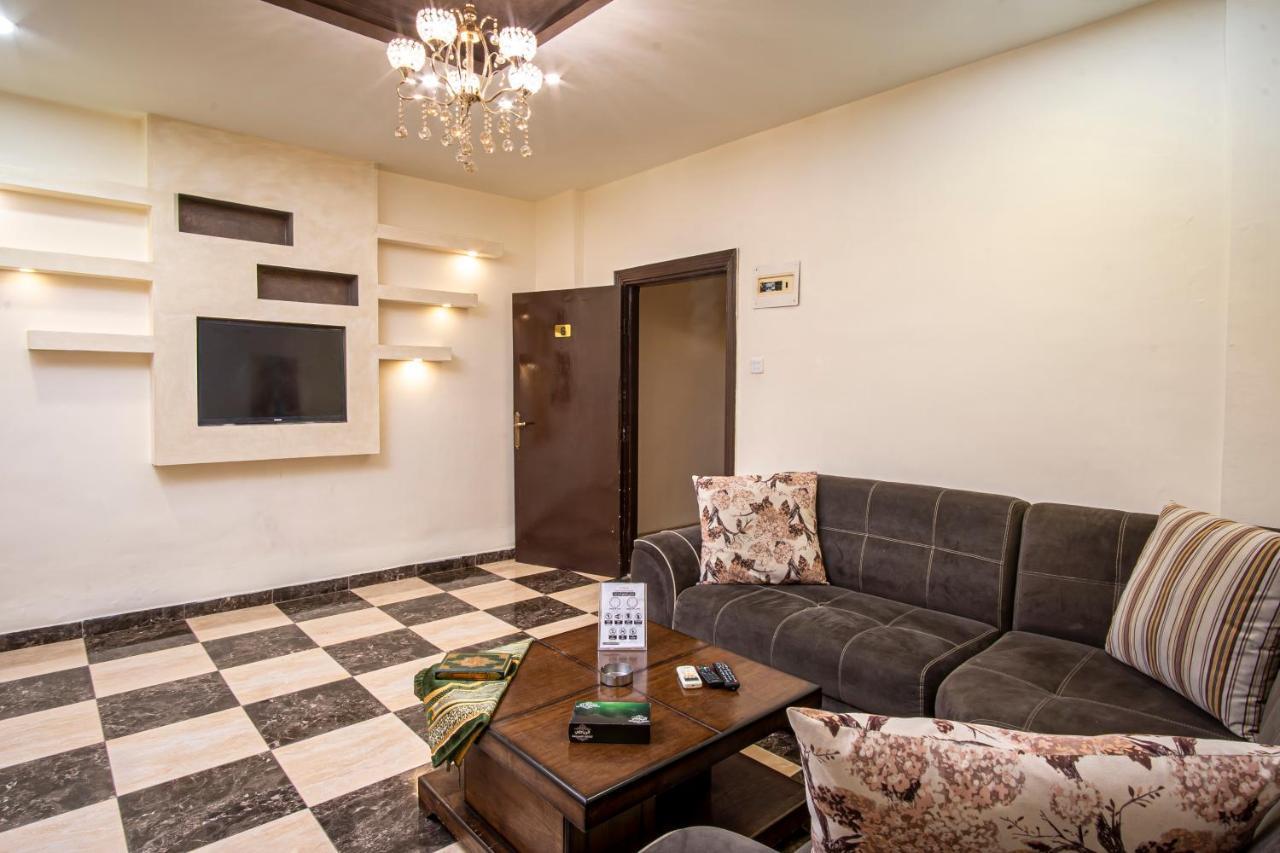 Al Riyati Hotel Apartments Aqaba Bagian luar foto