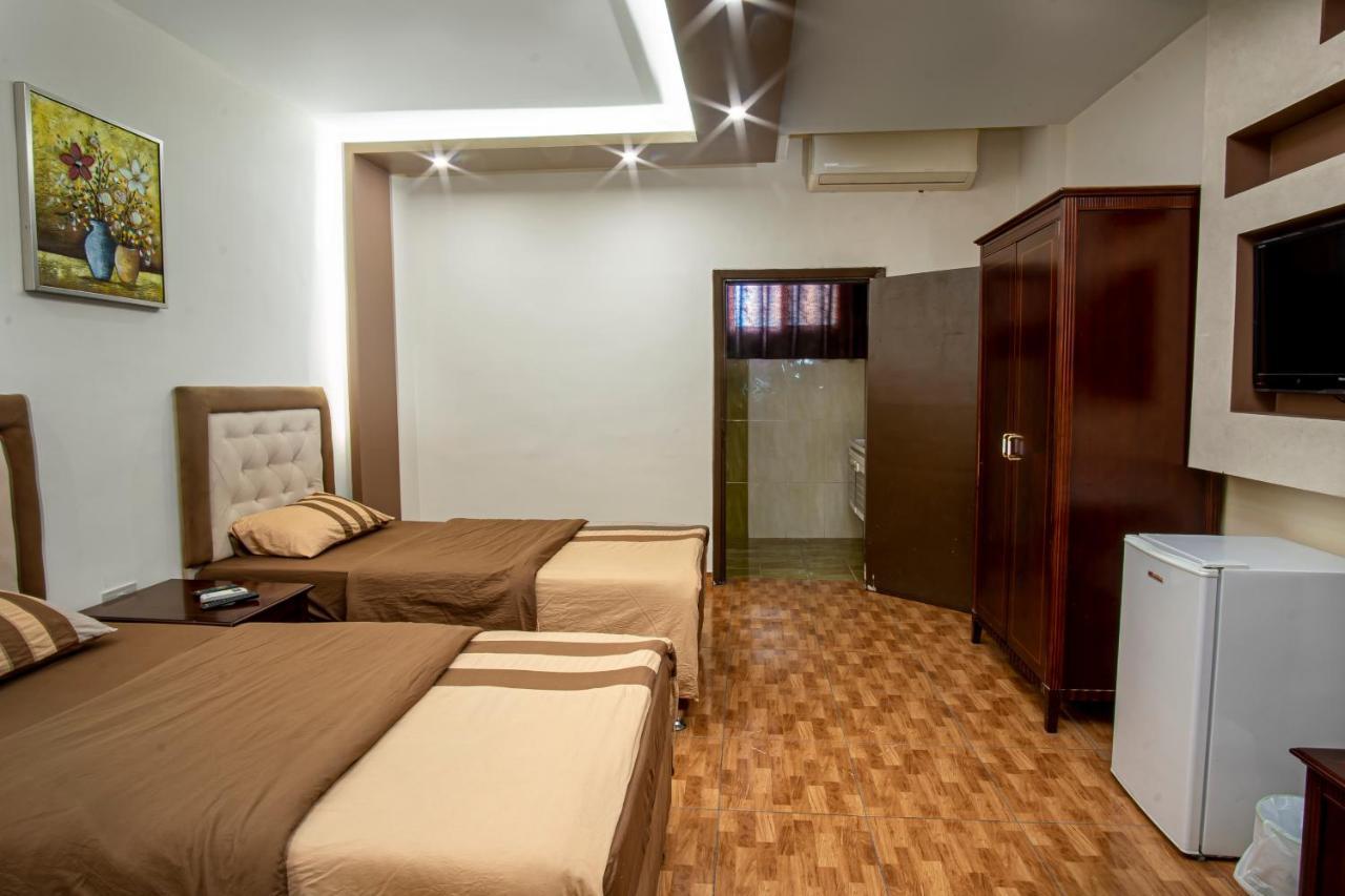 Al Riyati Hotel Apartments Aqaba Bagian luar foto