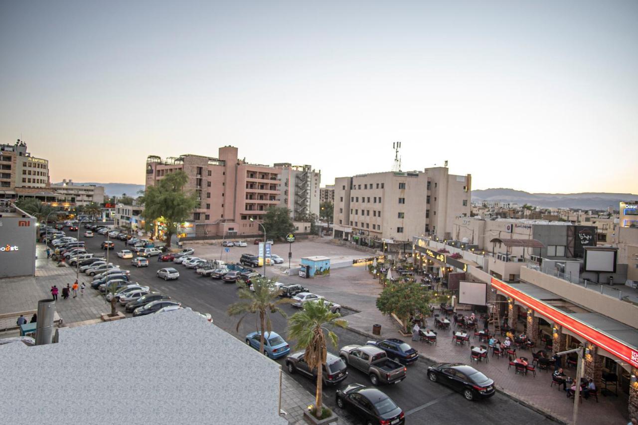 Al Riyati Hotel Apartments Aqaba Bagian luar foto