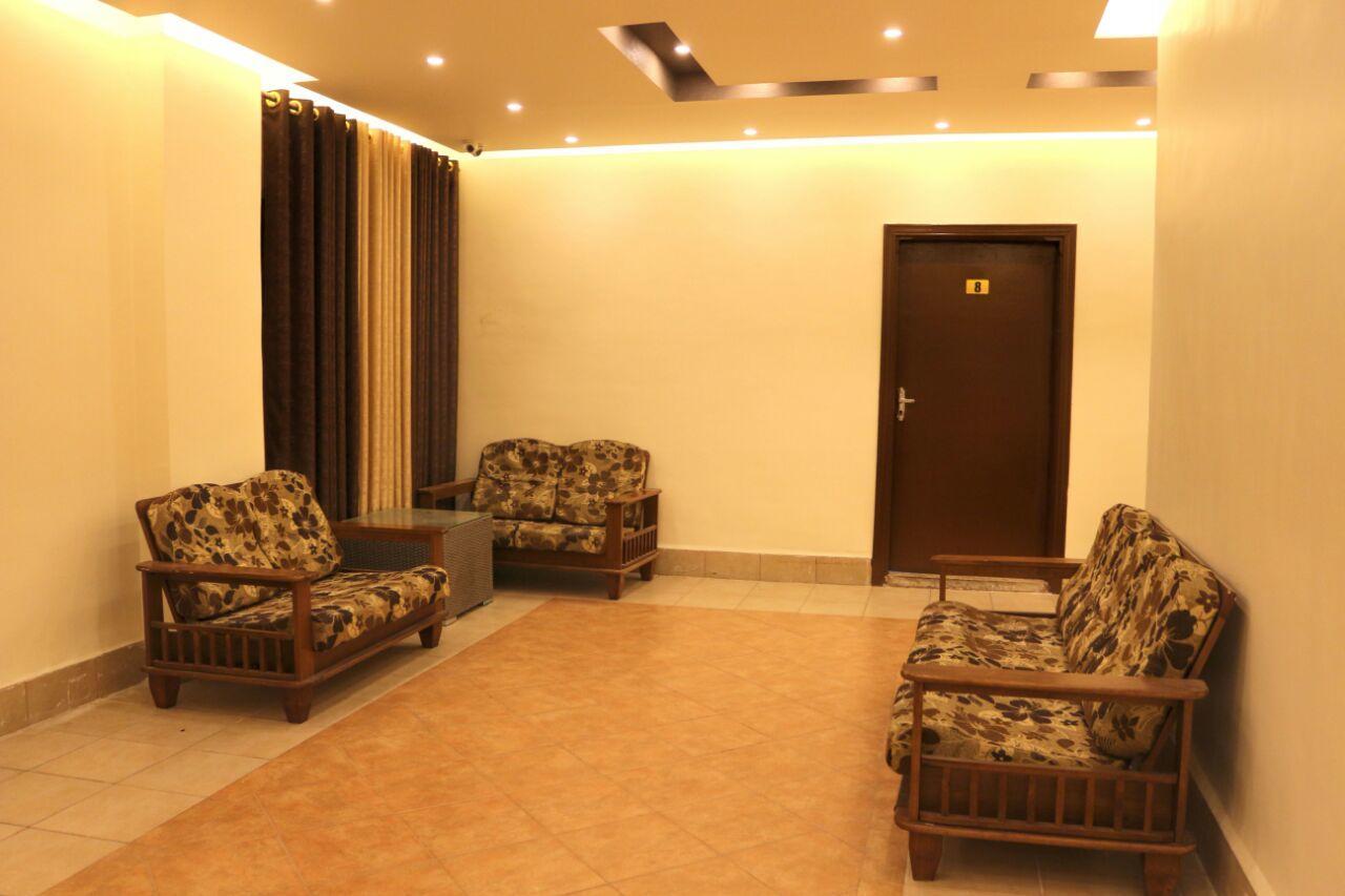 Al Riyati Hotel Apartments Aqaba Bagian luar foto