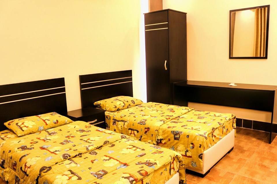 Al Riyati Hotel Apartments Aqaba Bagian luar foto