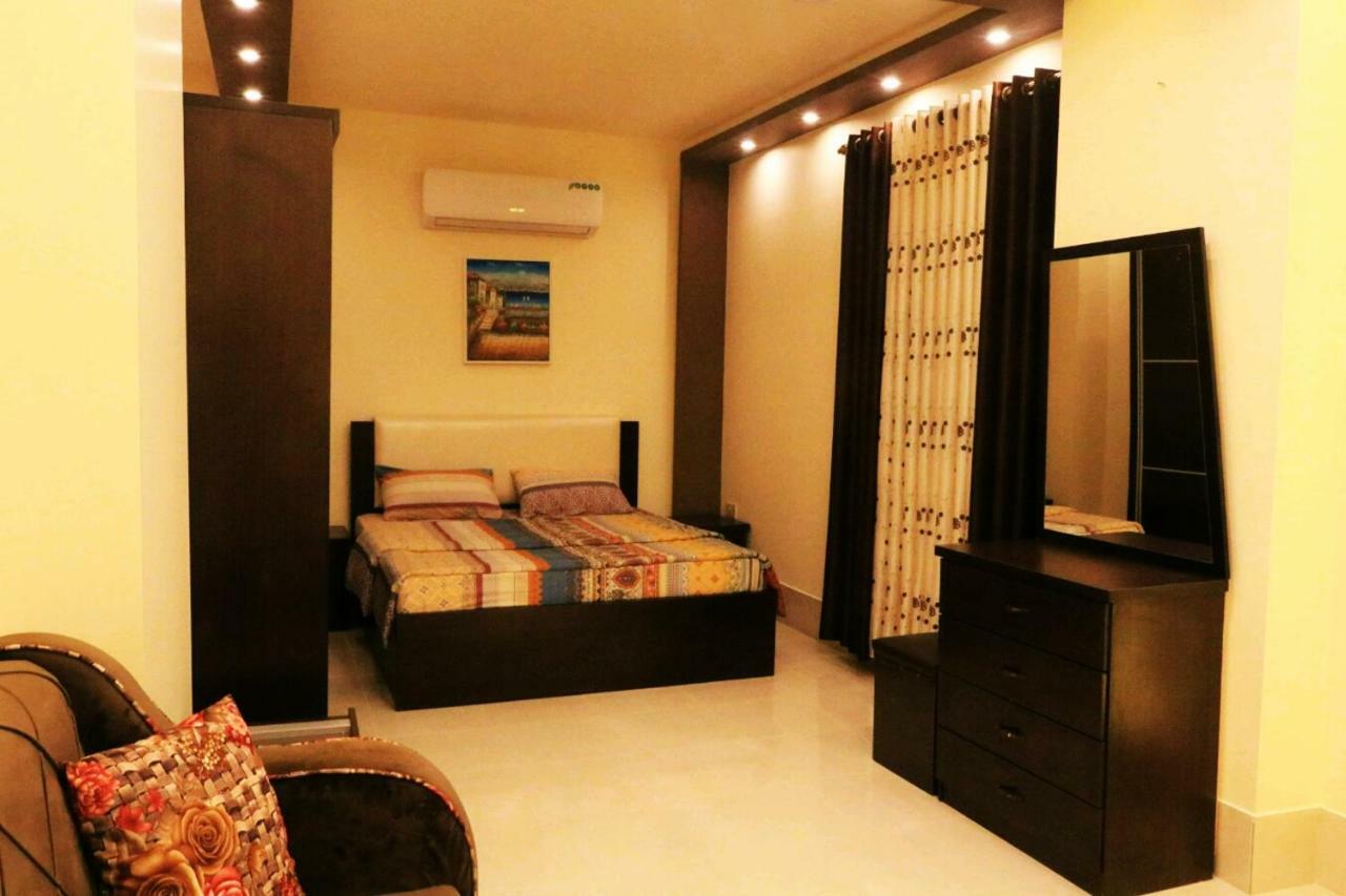Al Riyati Hotel Apartments Aqaba Bagian luar foto